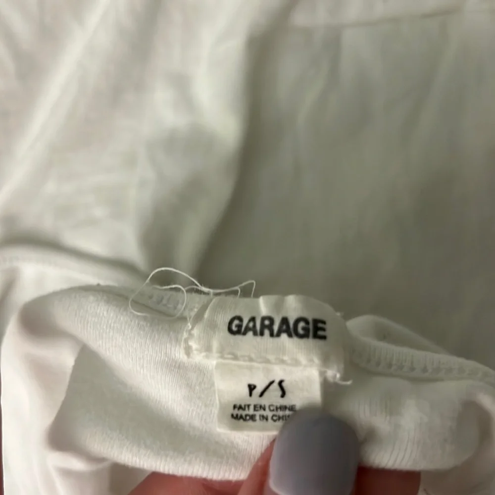 White Crop top - Picture 4 of 4